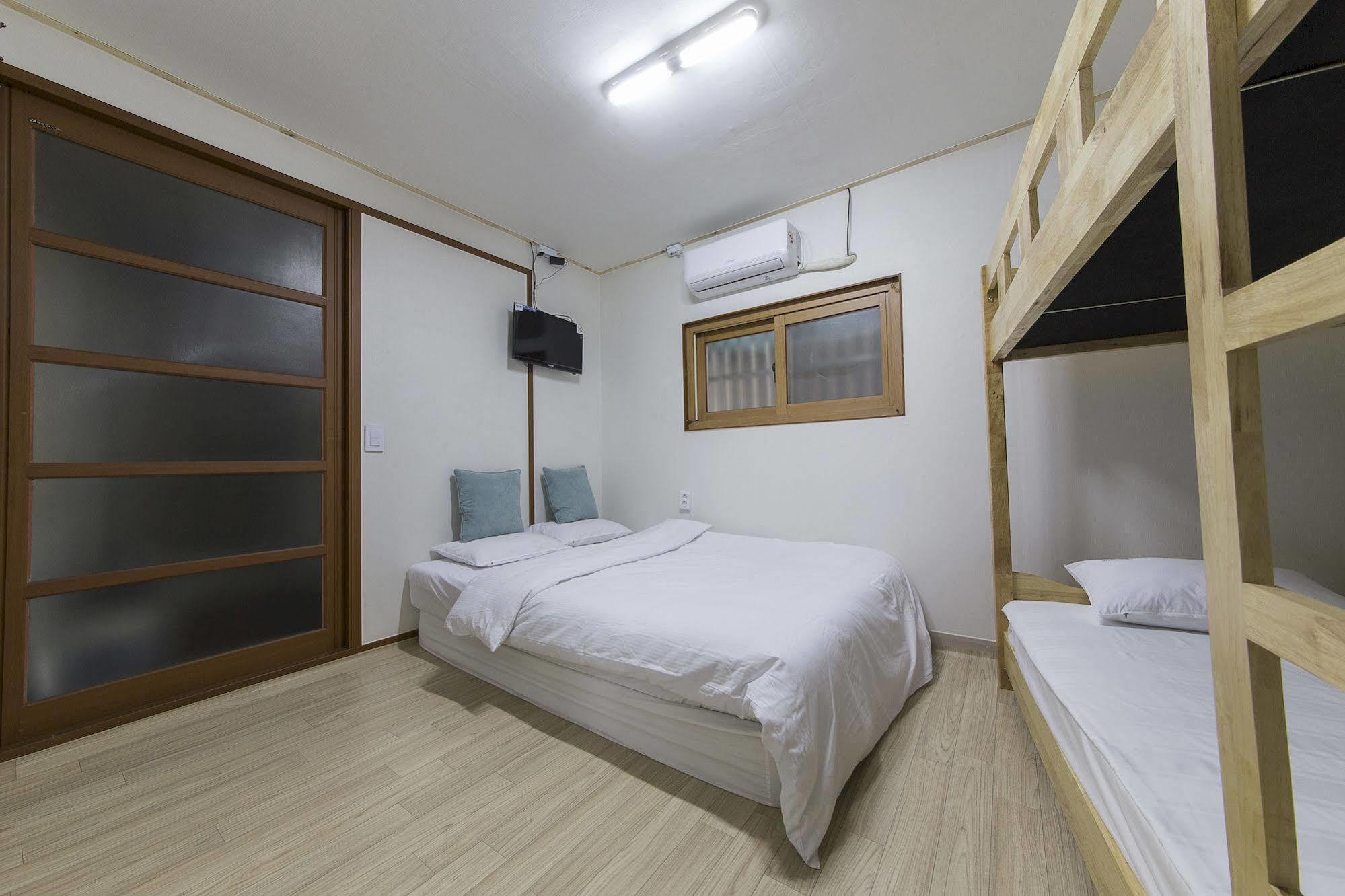 K-Seoul Guesthouse Экстерьер фото